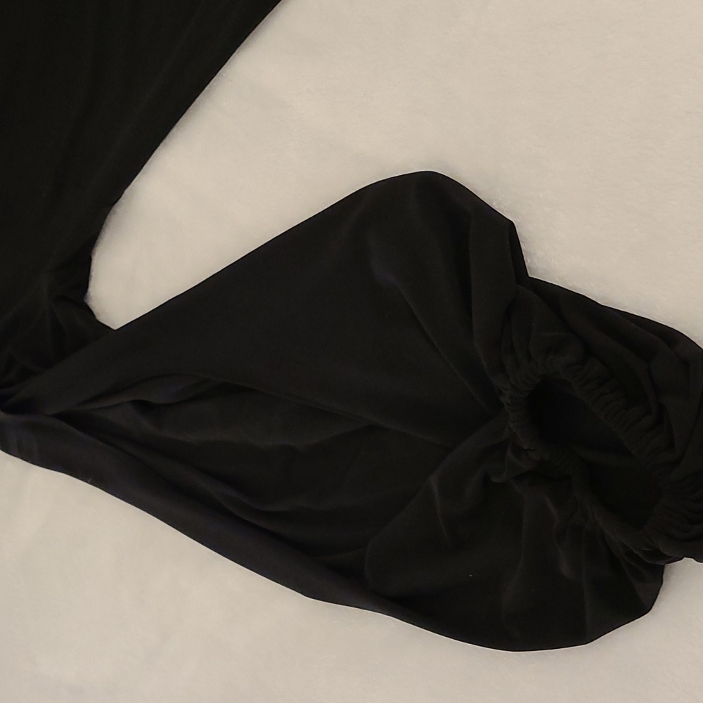 Dress - Picture 2 of 5